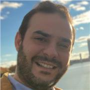 Me defino como un apasionado de la tecnología y la enseñanza, con experiencia en programación y un enfoque práctico.